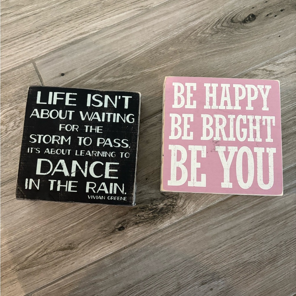home signs bundle NWT